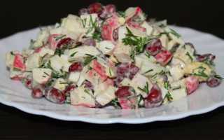 Салаты с консервированной фасолью и крабовыми палочками