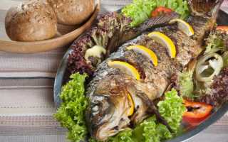 Вкусно и быстро: как приготовить сазана в духовке когда гости на подходе