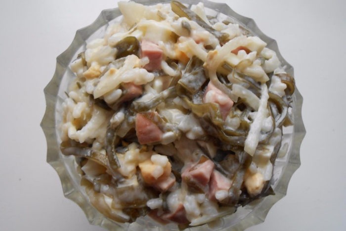 С яйцом и огурцом