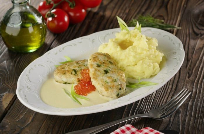 сытные котлеты из щуки с маслом 