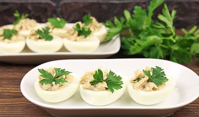 закуска из печени трески с яйцом 