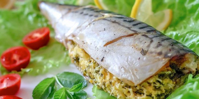 скумбрия с сырной начинкой в духовке 
