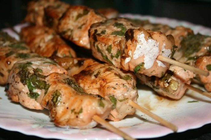сочный шашлык из камбалы 