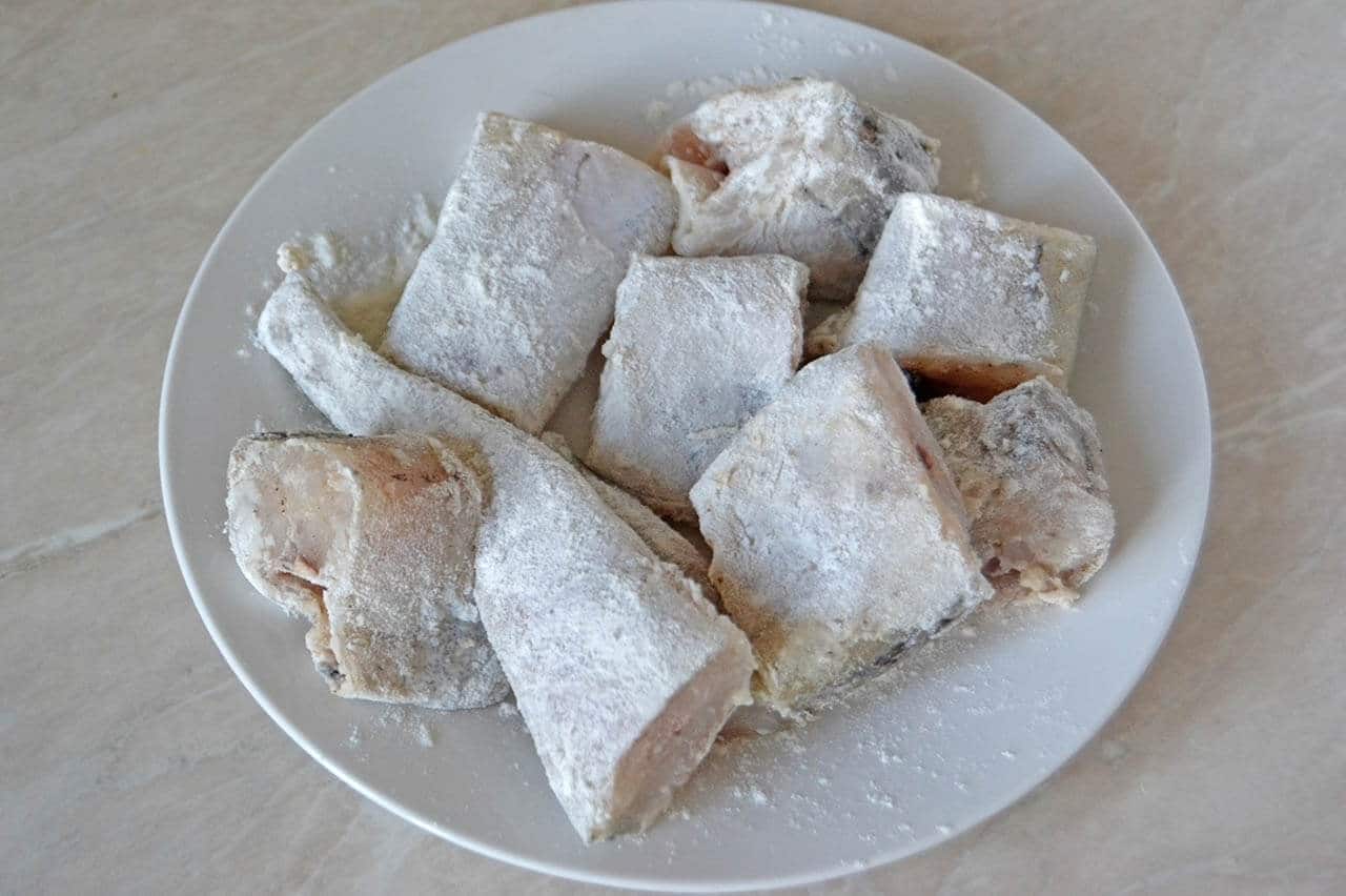 минтай в панировке из муки
