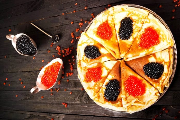 конвертики с красной икрой