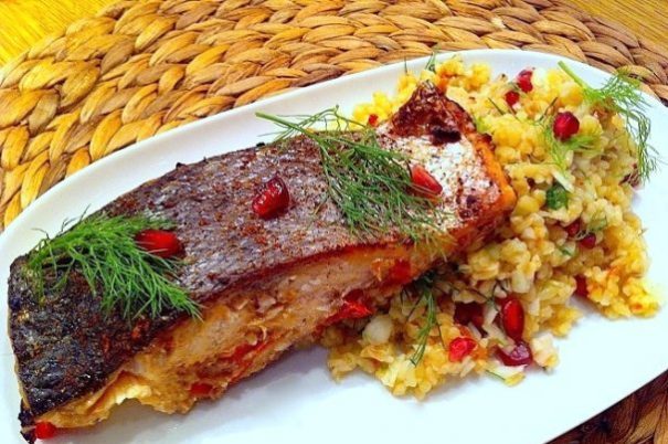 запеченая семга с имбирем и рисом 