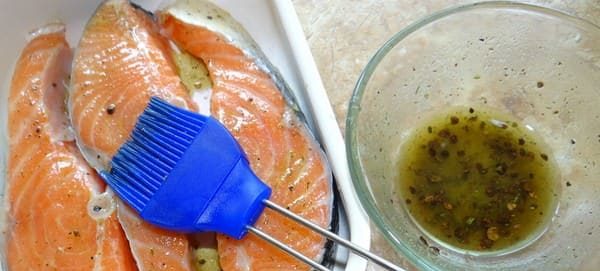 рыба с соусом
