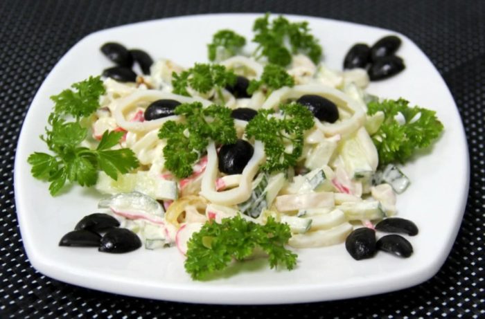 салат с маслинами 