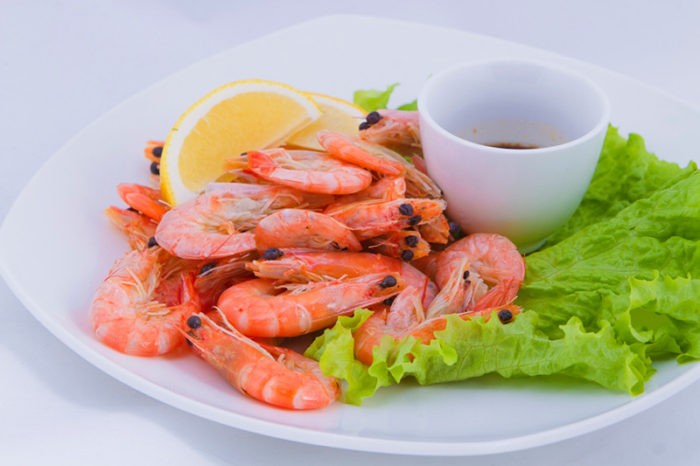 креветки с соусом 