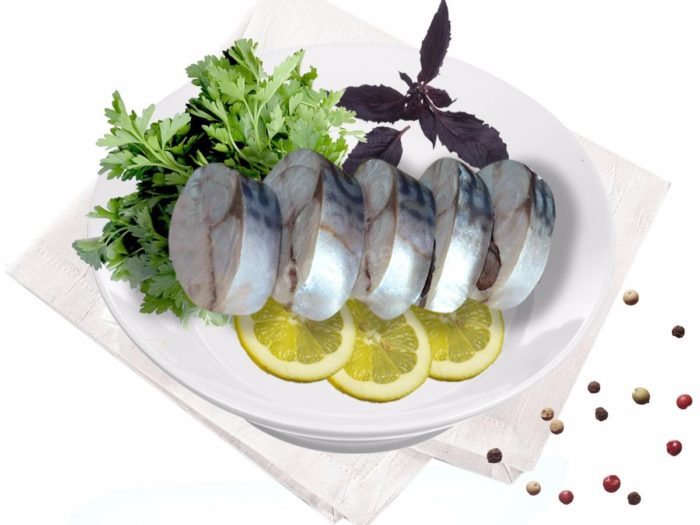 Слабосоленая скумбрия с лимоном 