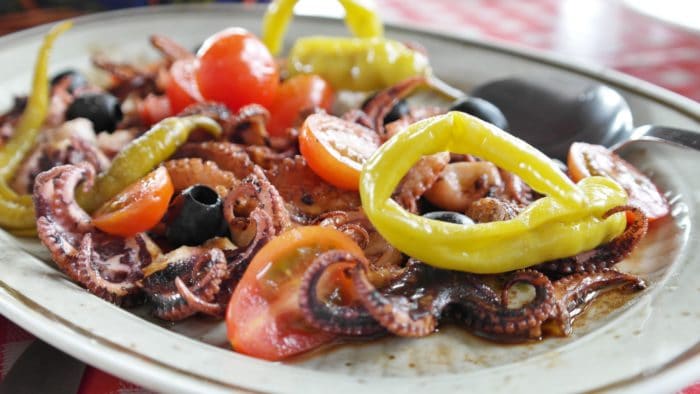как приготовить осьминога с овощами-гриль 
