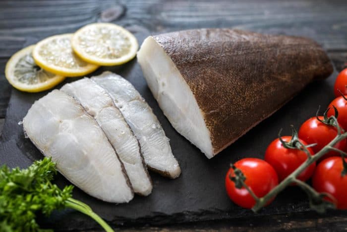палтус нарезанный кусочками 