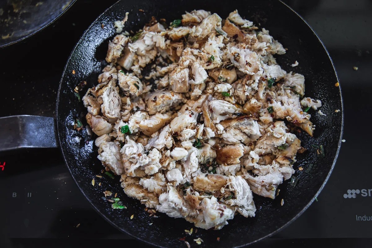 измельчаем филе рыбы