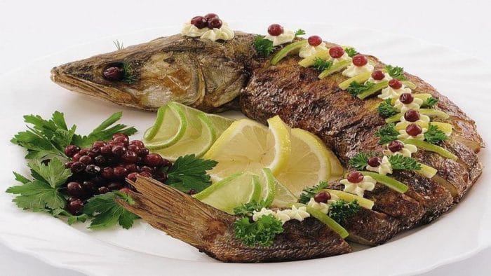 щука по-царски с картошкой 