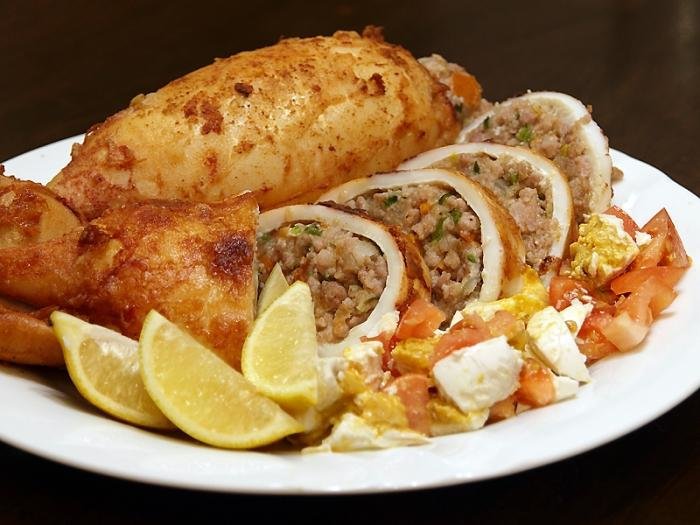 кальмар фаршированный фаршем 