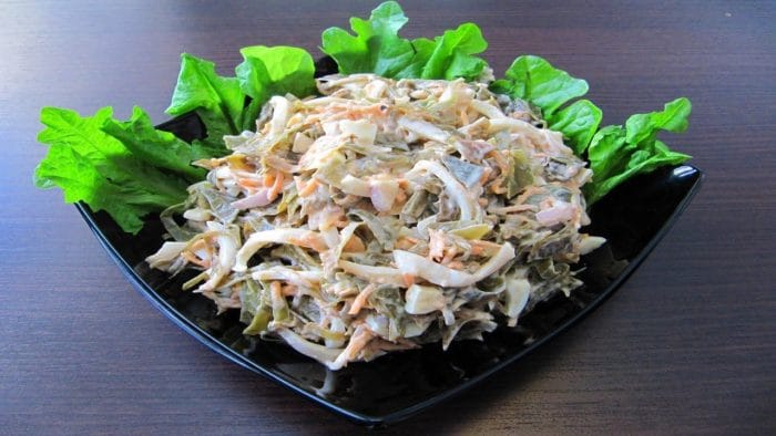 кальмар в салате 