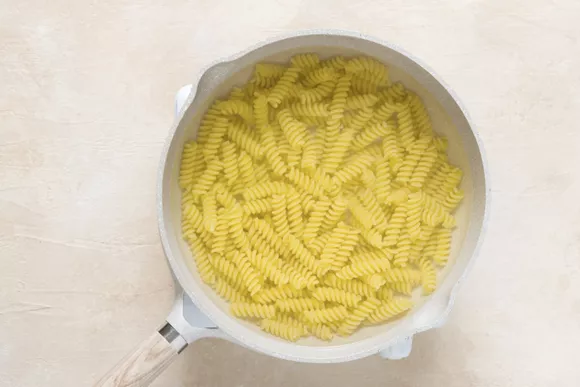 варим макароны