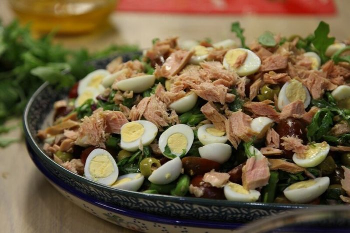 салат тунец