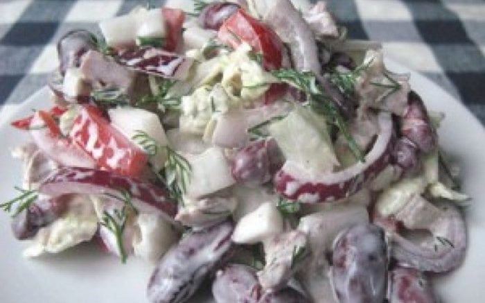 салат с фасолью и капустой