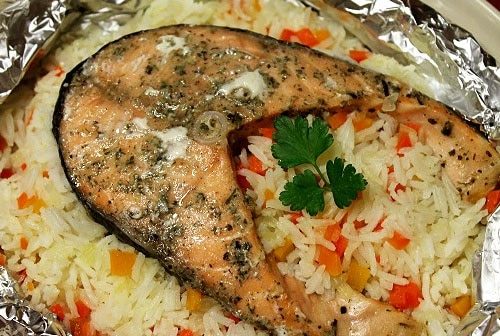 стейк семги с рисом в фольге