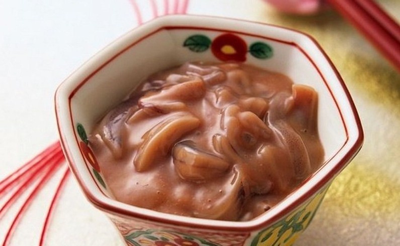 блюдо из рыбных кишок