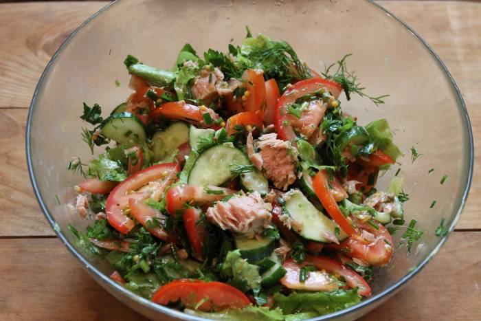 салат тунец