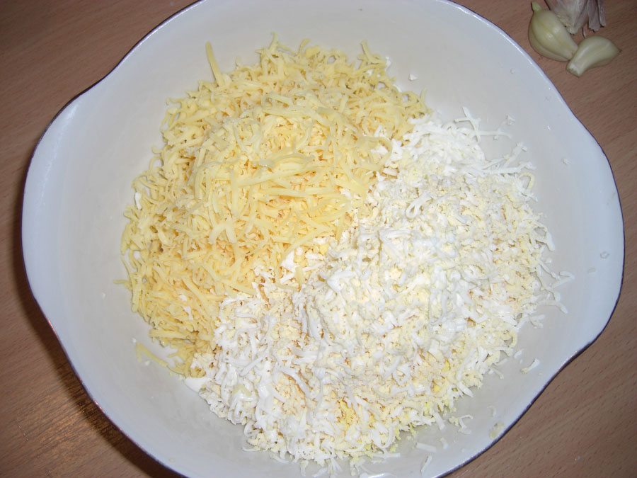 сыр и яйцо