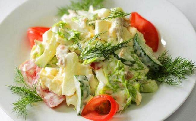 Классический салат Дипломат