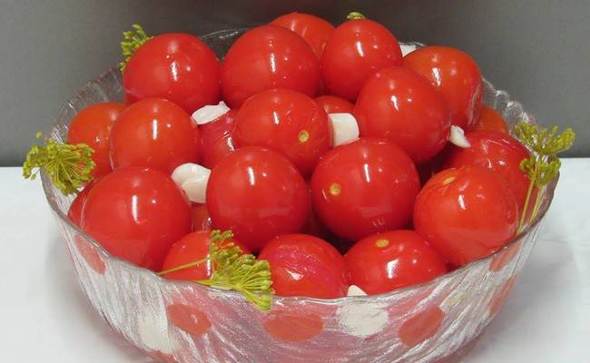 Томаты черри в розовой заливке – необычный рецепт маринования любимых помидор