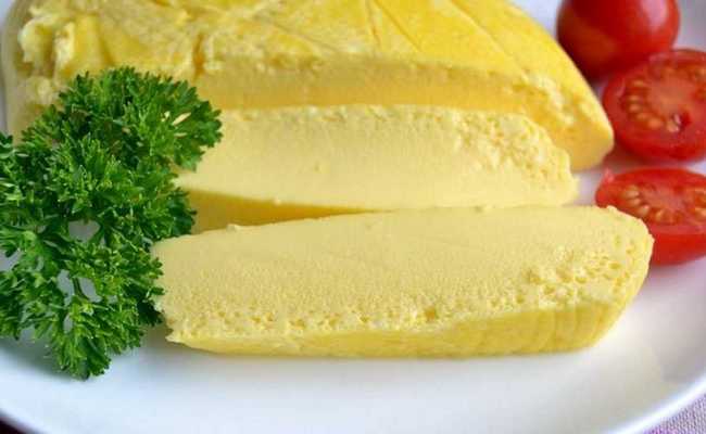 Вареный диетический омлет в пакете